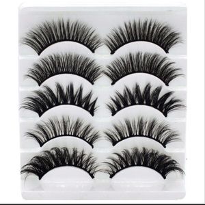 🌺5 Pair Assorted False Lashes